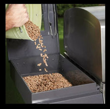 Cuisinart Twin Oaks Dual Function Pellet And Propane Gas Grill